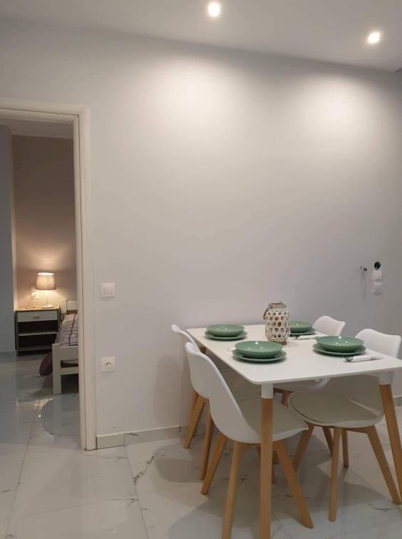 Eytyhias Yard Apartments In Poros Poros Town Ngoại thất bức ảnh
