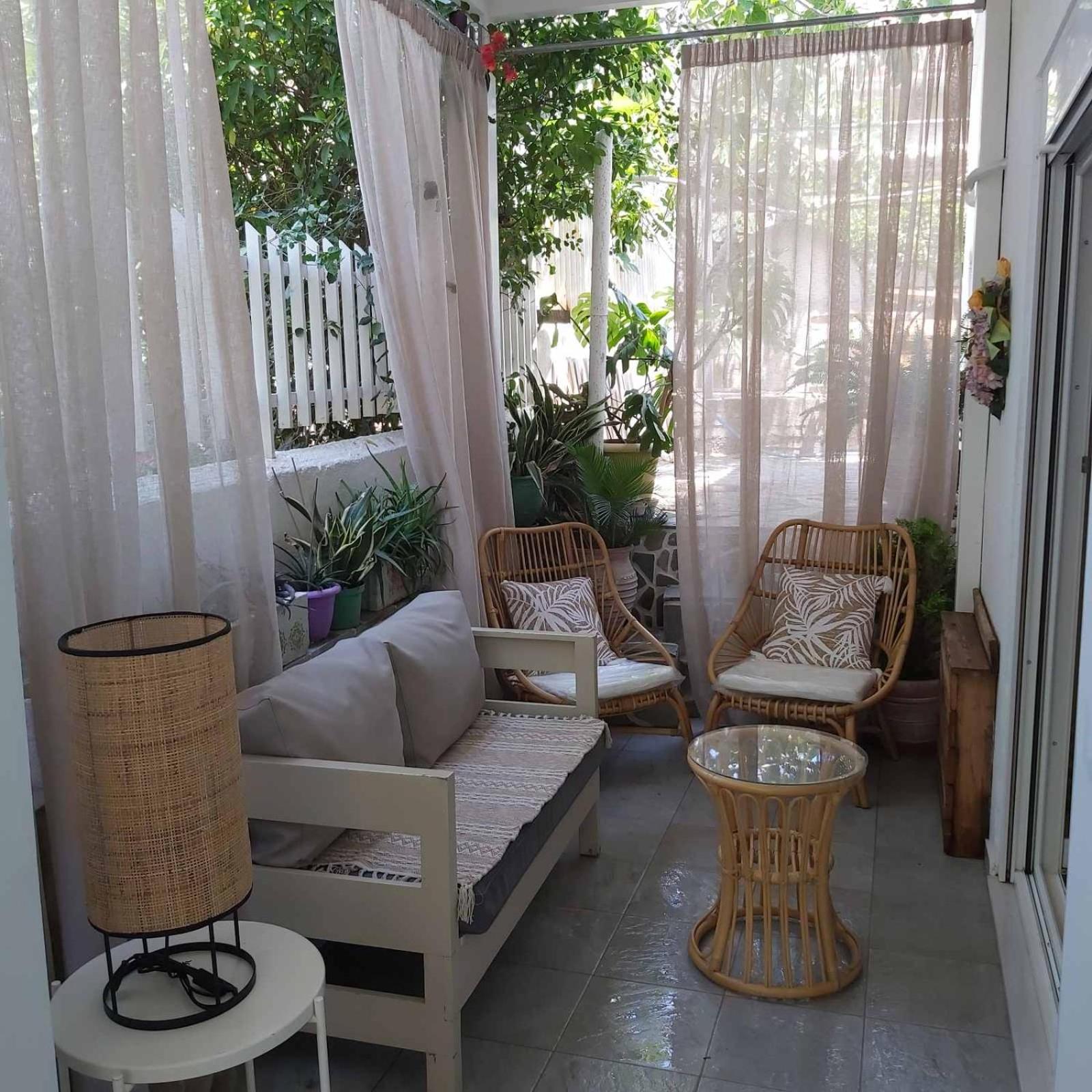 Eytyhias Yard Apartments In Poros Poros Town Ngoại thất bức ảnh